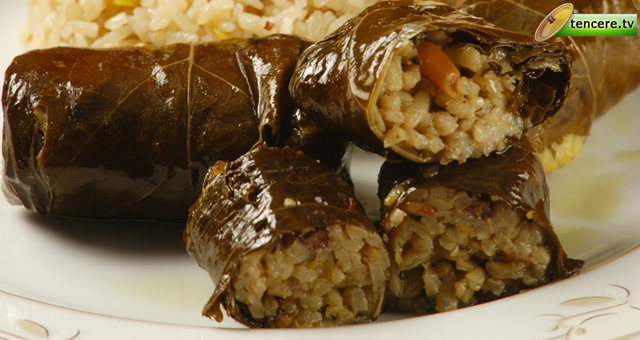 Zeytinyağlı Yaprak Sarma tarifi