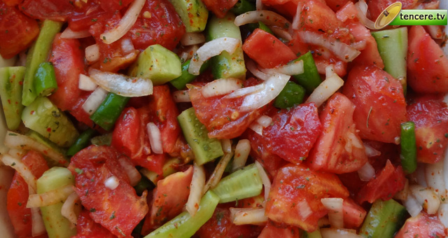 Tembel Salata tarifi