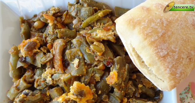 Yumurtalı Fasülye Kavurması tarifi