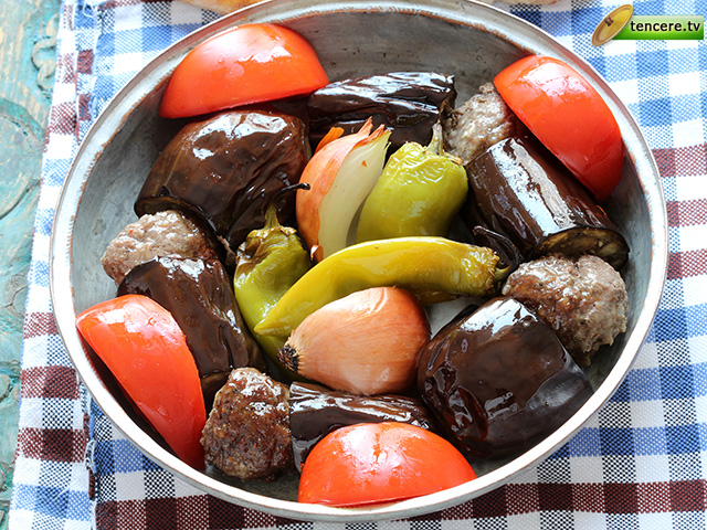 Patlıcan Kebap tarifi