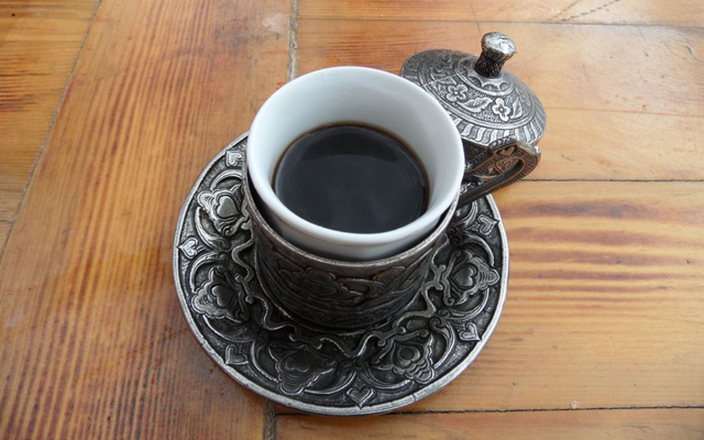 Güneydoğu'nun içeceği Mırra'nın faydaları tarifi