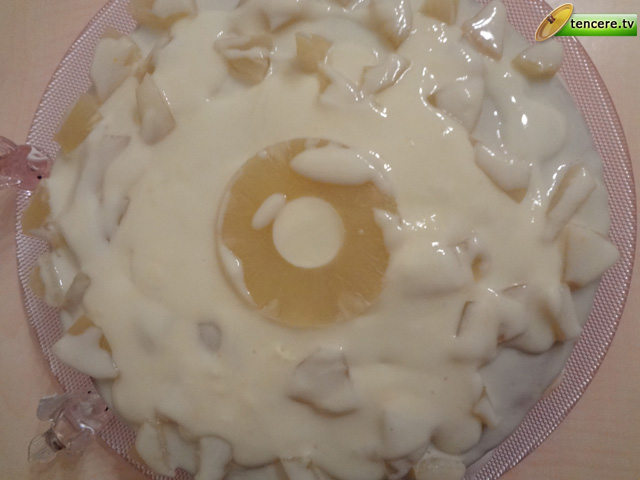 Limonlu Ananaslı Pasta tarifi