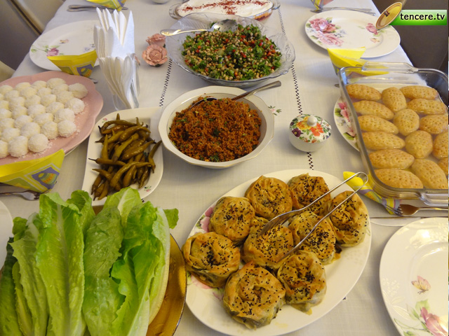 Gün Menüsü (Selma Hanım) tarifi
