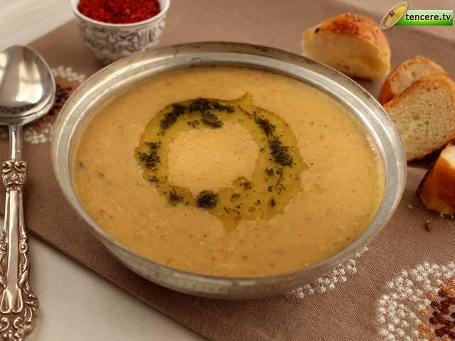 Kolay Mercimek Çorbası tarifi