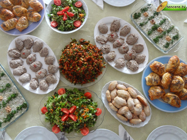 Gün Menüsü (Tuğçe Hanım) tarifi