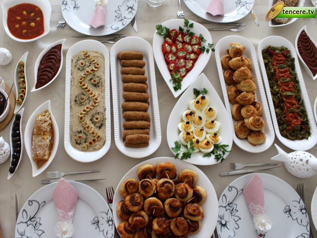 Brunch (Güldoğan Hanım) tarifi