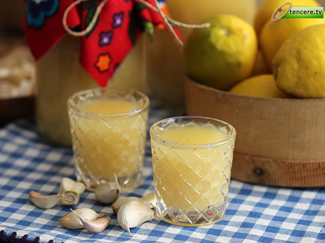 Limon Suyu Sarımsak Kürü tarifi