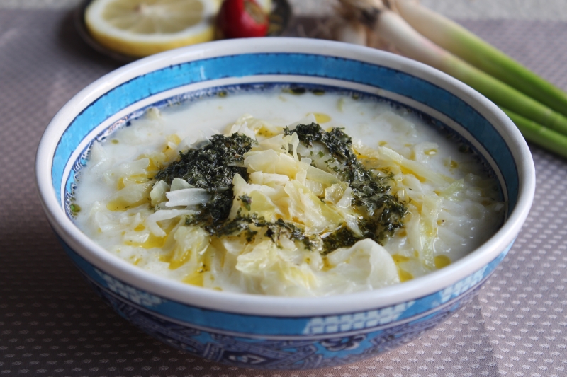 Lahana Çorbası (tuzlu yoğurtla) - Resim : 6