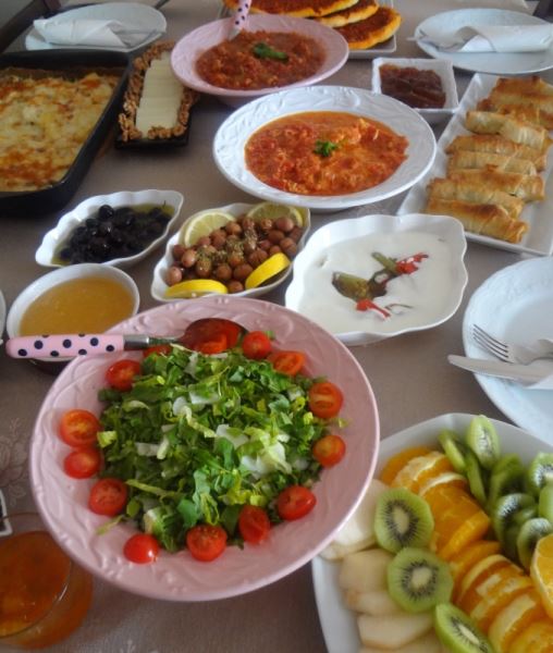Sömestr'de Aile Kahvaltımız - Resim : 1