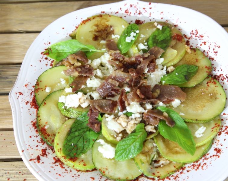 Tulum Peynirli Ilık Kabak Salatası - Resim : 2